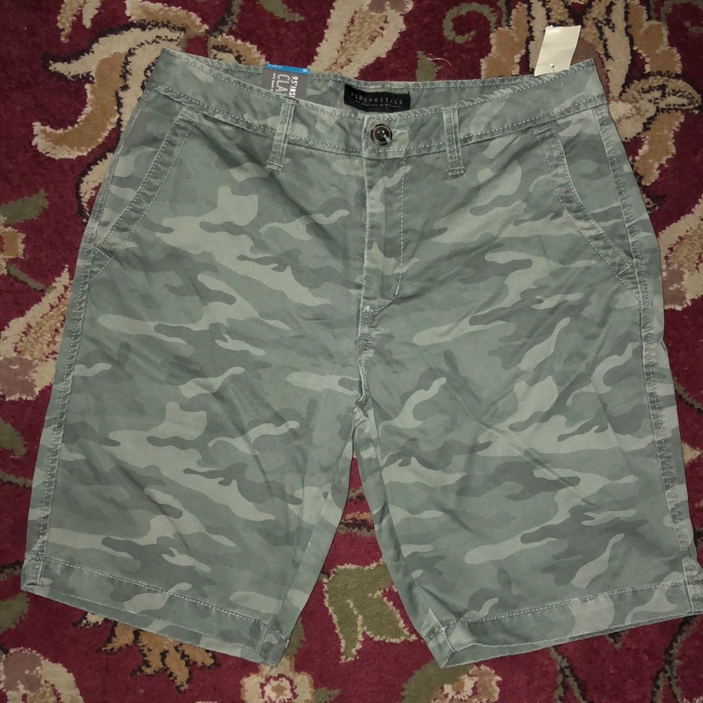 NWT // Aeropostale Classic Short // Camo